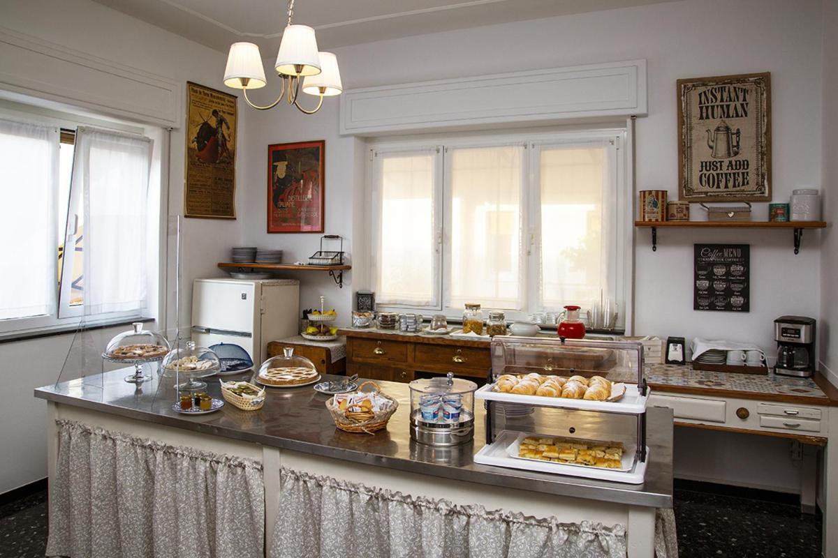 B&B Hotel Costa Azzurra 斯波托尔诺 外观 照片