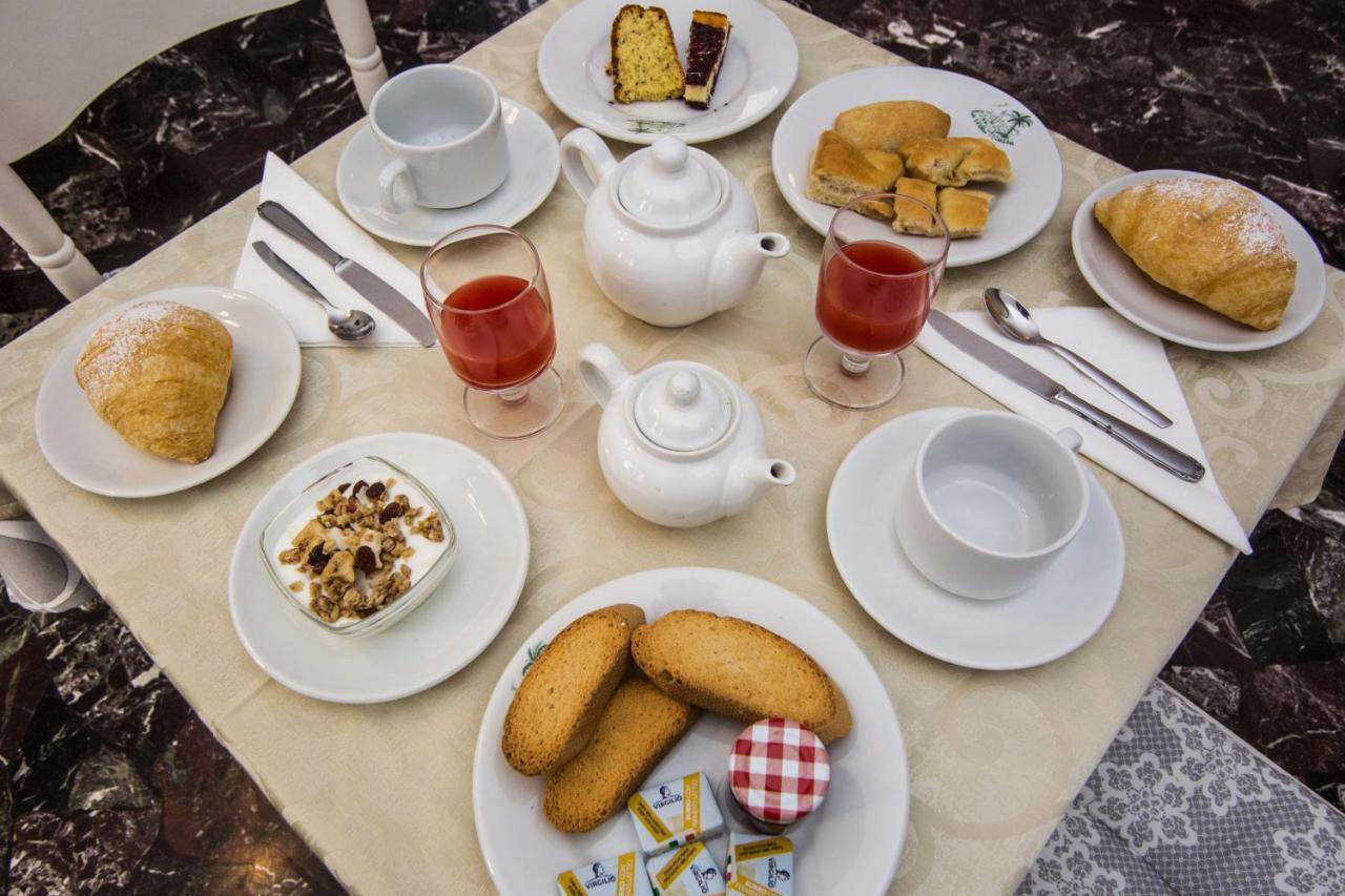 B&B Hotel Costa Azzurra 斯波托尔诺 外观 照片