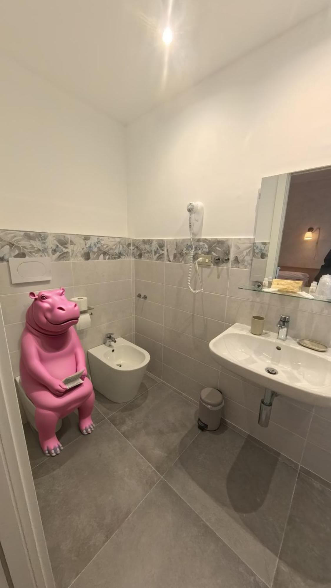 B&B Hotel Costa Azzurra 斯波托尔诺 外观 照片
